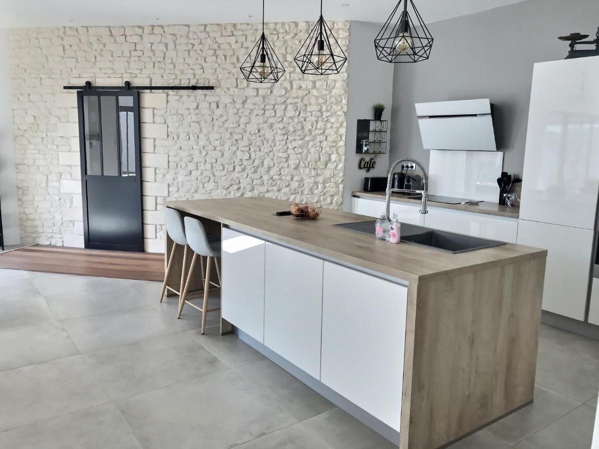 Villa Bellenbois avec piscine privée , proche La Rochelle Sainte-Soulle Exterior foto